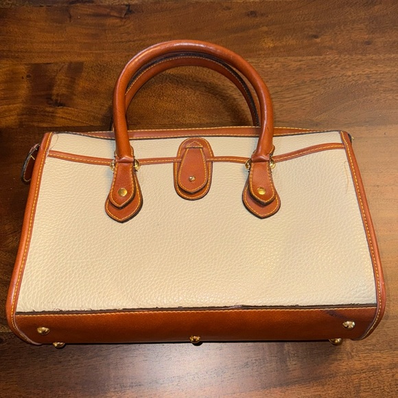 Dooney & Bourke Bag - Picture 2 of 16